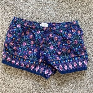 Love by Gap floral patterned shorts